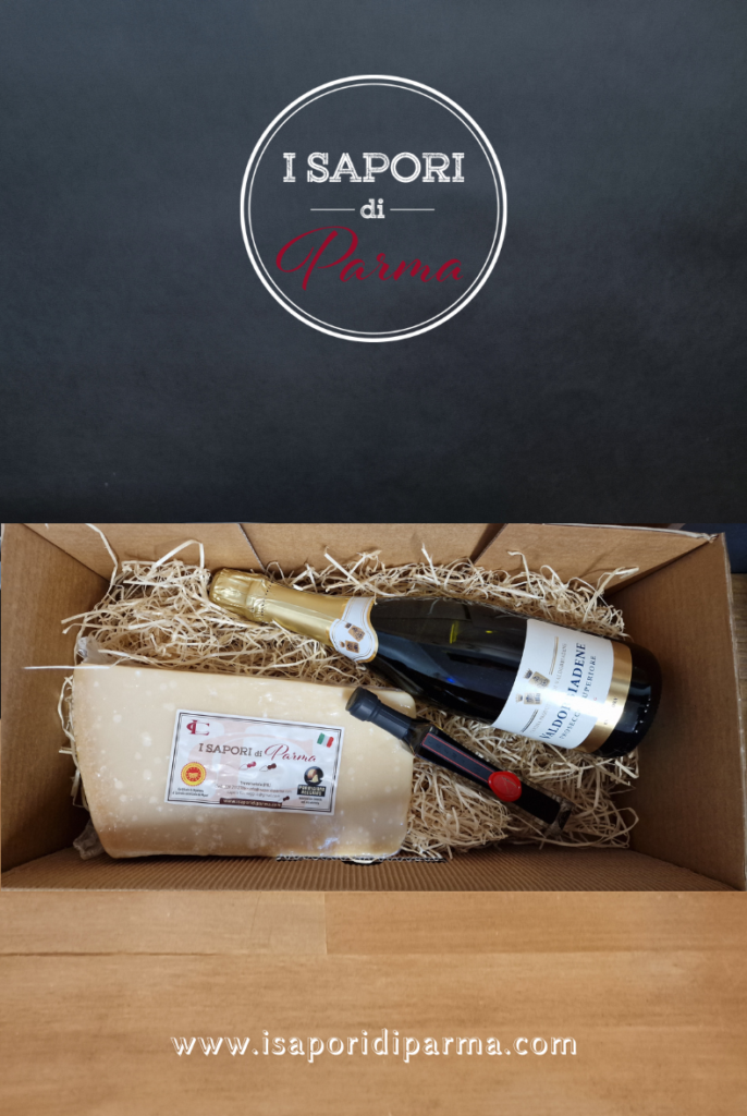 The Best of The Flavors of Parma .
Specifically, inside the box we find:
1 Kg Parmigiano Reggiano 24 months:
The best choice for a seasoning that pleases everyone.
Valdobbiadene Preosecco Superiore DOCG Extra dry - Cantina Produttori di Valdobbiadene:
Soft yellow color and an intense, fragrant bouquet. The taste is dry , harmonious and sparkling. The 'ideal to pair with aperitifs, fish, cold cuts and cheeses .
Cream of Balsamic Vinegar N 10 :
Ideal for dressing salads, enhancing sauces, meats and carpaccio.
The product may vary in shape and color from the picture.
Postage 13.50 €